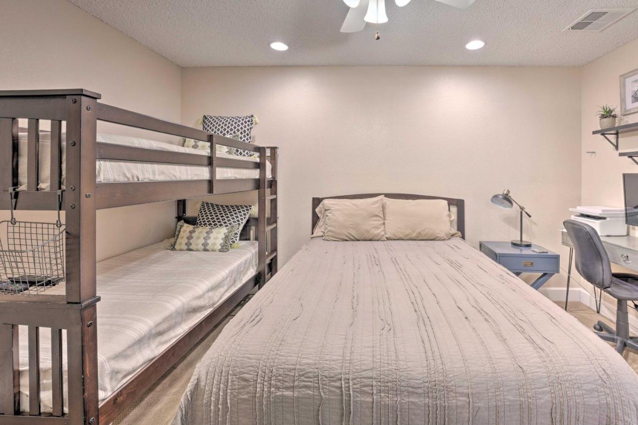 Lake Havasu Condo With Pool Access 1 Block To Beach Lake Havasu City Buitenkant foto